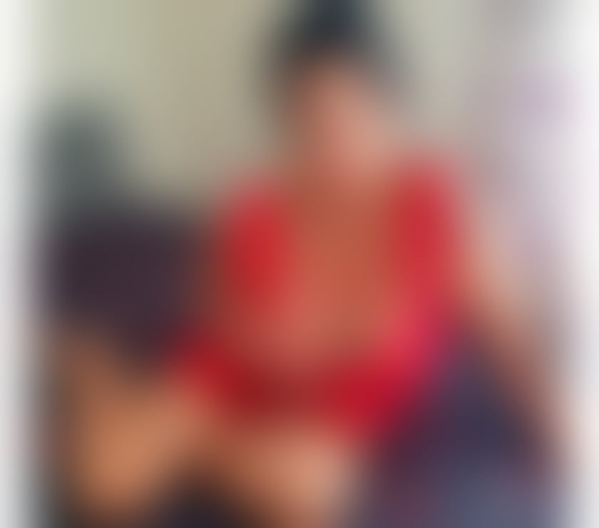 Escorts Surrey Woking - Photos for Hungárián Milf in the Woking.
