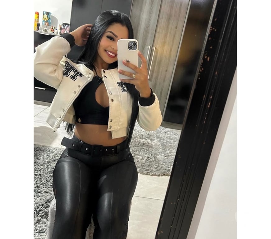 Escorts North West London Park Royal - North West London - Photos for SEXY, ATTRACTIVE AND DELICIOUSLY IRRESISTIBLE 😈