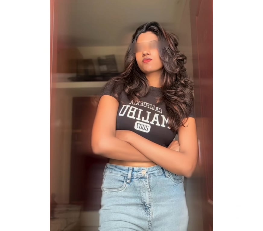 Escorts East London Forest Gate - East London - Photos for South Indian Rina New to Town 🥰
