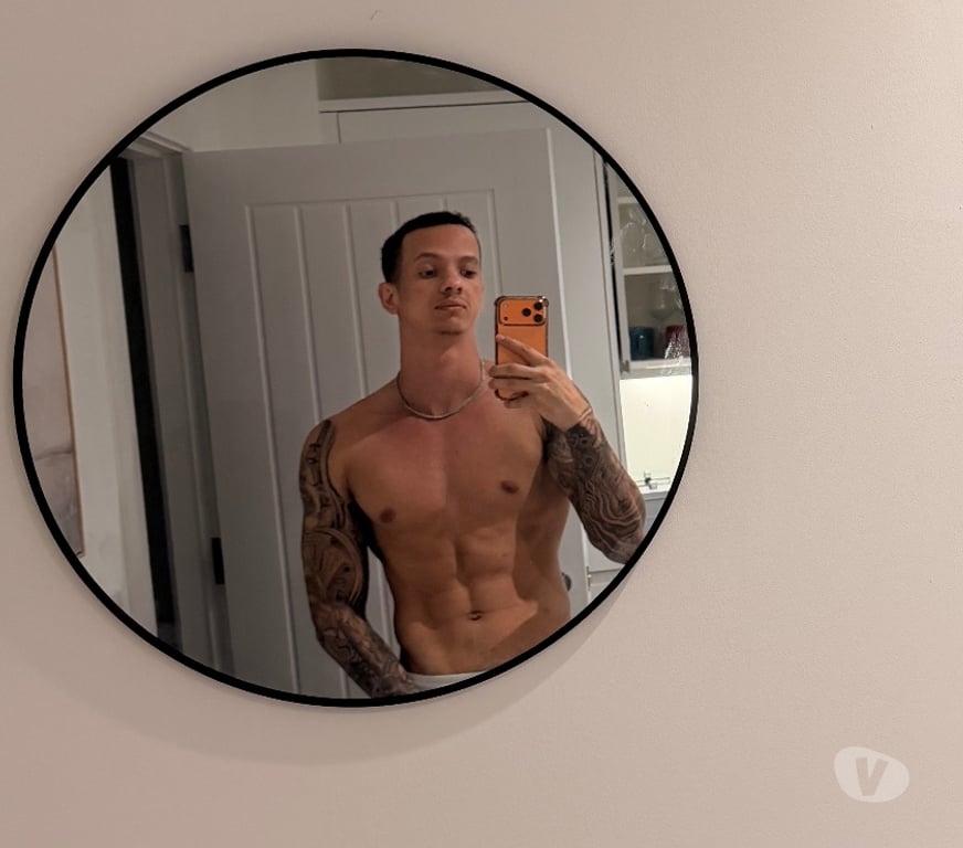  Gay massage West Yorkshire Leeds - Photos for Cristian Brazilian 🇧🇷