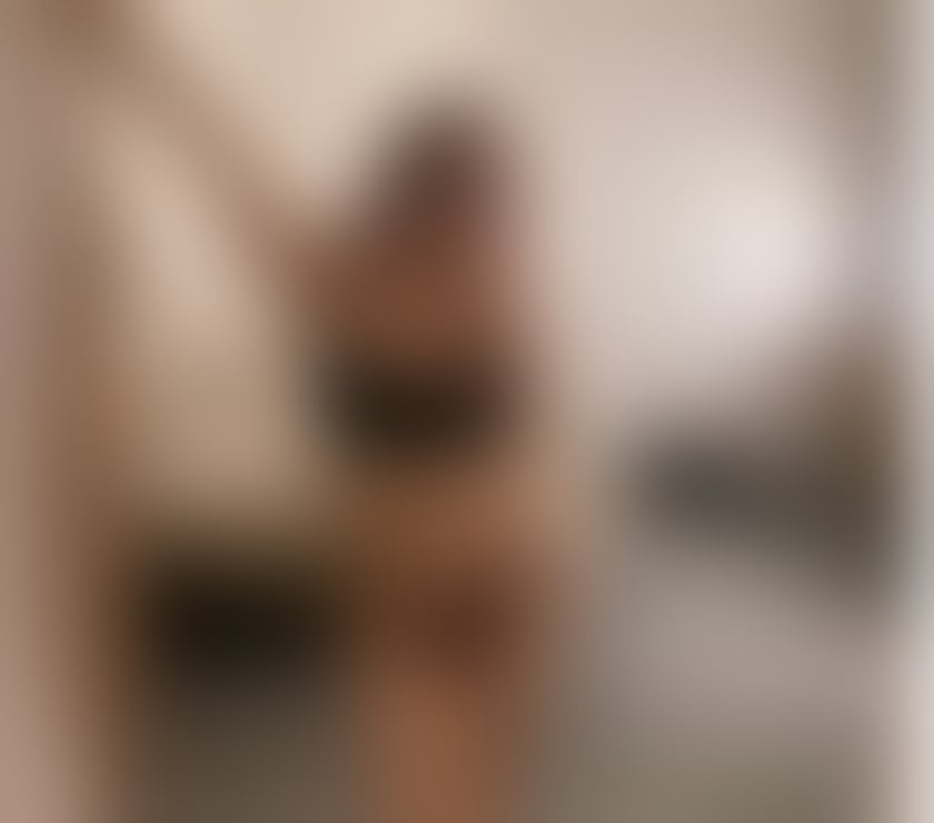 Escorts Cheshire West and Chester Chester - Cheshire West and Chester - Photos for Lucy Romania girl party