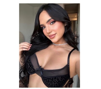  Escorts Tooting South West London - Photos for 🔥Bella party girls new in town Brazilian 🇧🇷