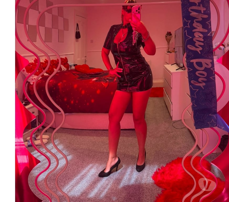 Escorts North West London Willesden Junction Station - North West London - Photos for Bella Rose Mistress