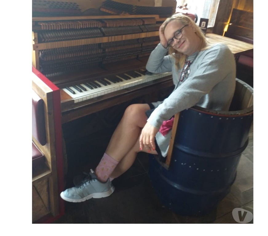 Trans Escorts North Lanarkshire Motherwell - North Lanarkshire - Photos for Nympho Hollander in Glasgow Lanarkshire