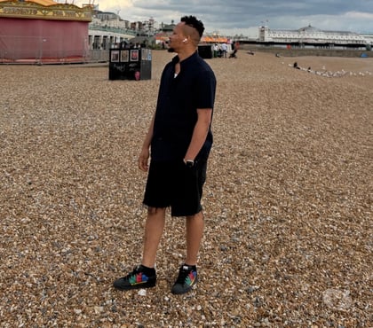 Swingers Brighton City Centre Brighton - Photos for Sweet handsome man with brown eye ball and dimples