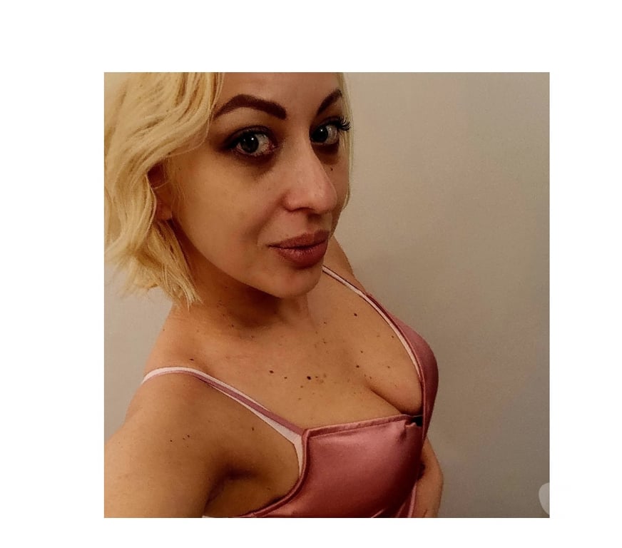 Escorts North West London Willesden Green - North West London - Photos for 🩷🩷Sweet Mia🩷🩷