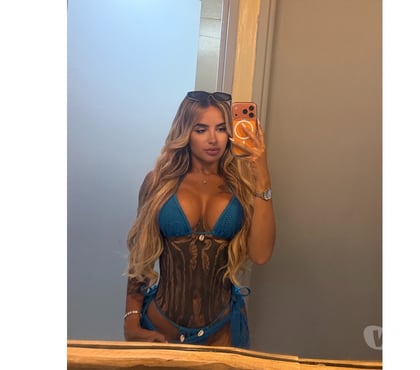 Photos for New Brazilian girl available for party🎉