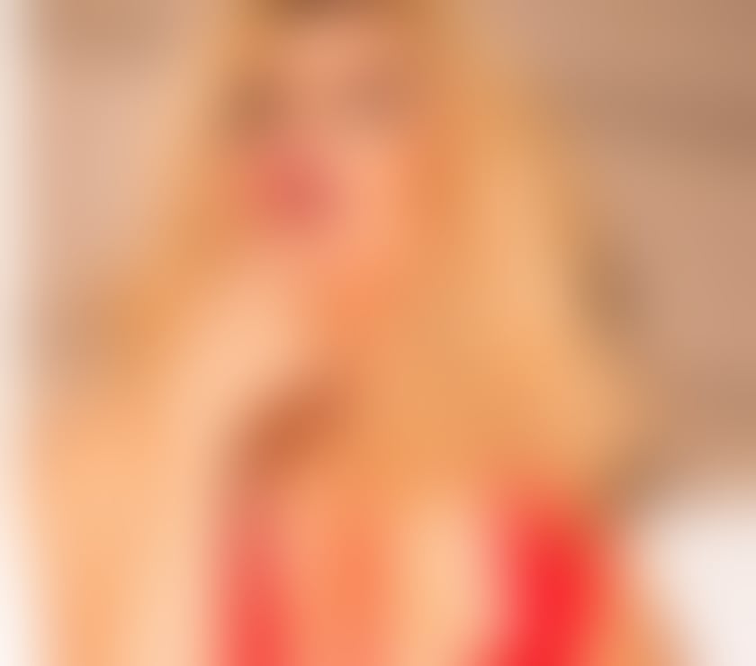 Escorts North Lanarkshire Motherwell - North Lanarkshire - Photos for Stunning beautiful shemale massage Motherwell