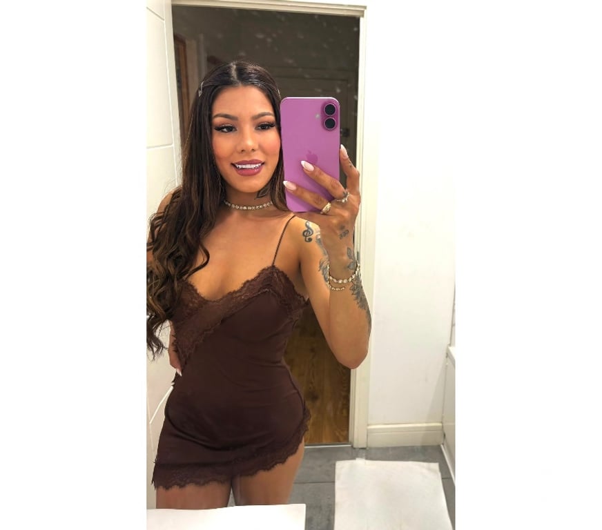 Escorts Glasgow Glasgow City Centre - Glasgow - Photos for Sarah Brazilian hot 🔥🇧🇷 party girl