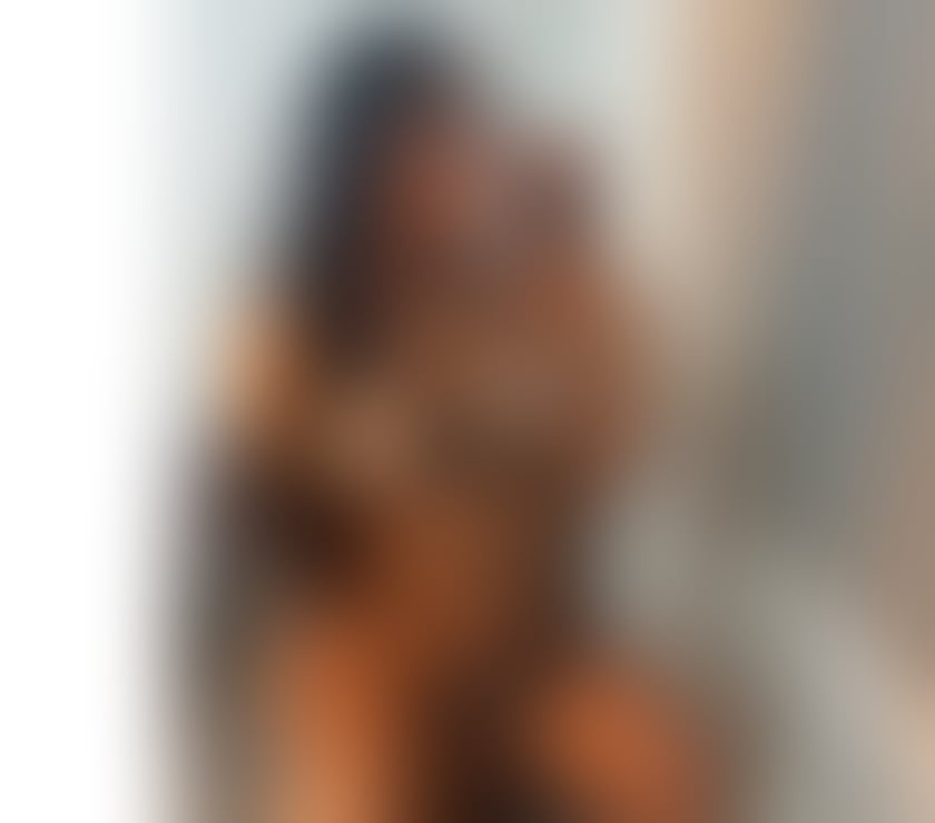 Escorts West London Hillingdon - Photos for IZA NEW GIRL AVAILABLE IN TOWN 🇧🇷