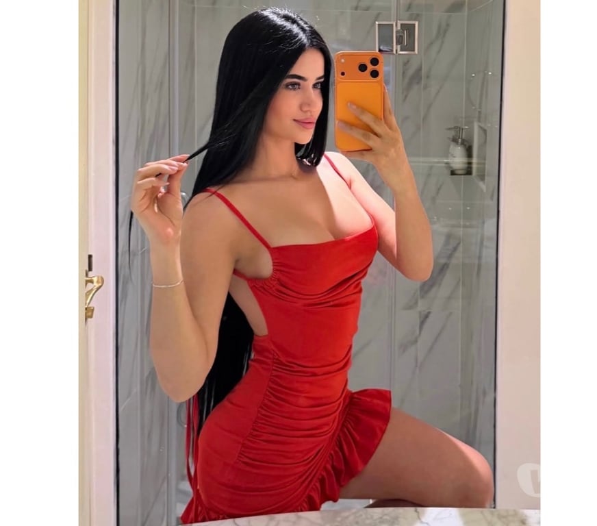 Escorts North West London Golders Green - North West London - Photos for Mia 🇧🇷 Come play with me 😈🥳