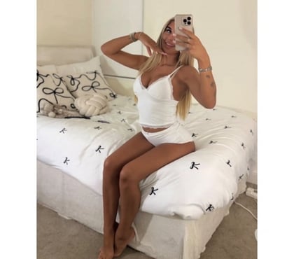  Escorts & Erotic Massage Bournemouth Bournemouth, Christchurch and Poole - Photos for Sexy New in Town bournemuth call me