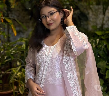 Indian Escorts & Erotic Massage Ilford Redbridge - Photos for Friendly, Slim brunette, independent Indian Beauty