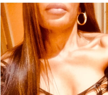 Escorts Staines-Upon-Thames Spelthorne - Photos for Beautiful Black Escort And Masseuse In Staines-Upon-Thames