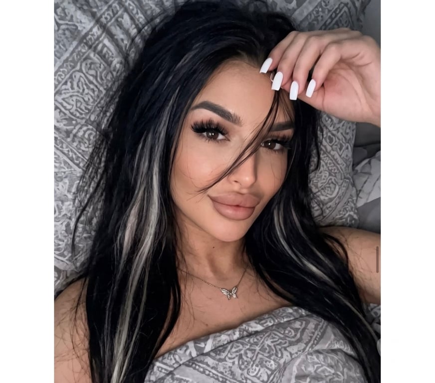 Escorts Norfolk Norwich - Photos for ANA for you 🥰 best girl in town