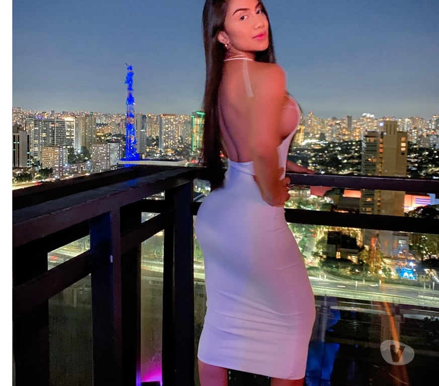 Escorts Surrey Epsom and Ewell - Photos for Catrina, a Brazilian girl new to the area.💋🔥🇧🇷