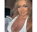 Barry - Vale of Glamorgan - Wales — BUSTY BLOND WELSH MILF 07505 807938 WhatsApp