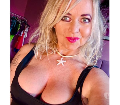 Adult Entertainment Barry Vale of Glamorgan - Wales - Photos for Video Call Texting Content BUSTY BLOND WELSH 07505 807938