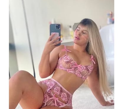  Escorts Hendon Central North West London - Photos for PAOLA🥳💕 HOT🔥 Brazilian Girl😈 100%.PARTY🎉