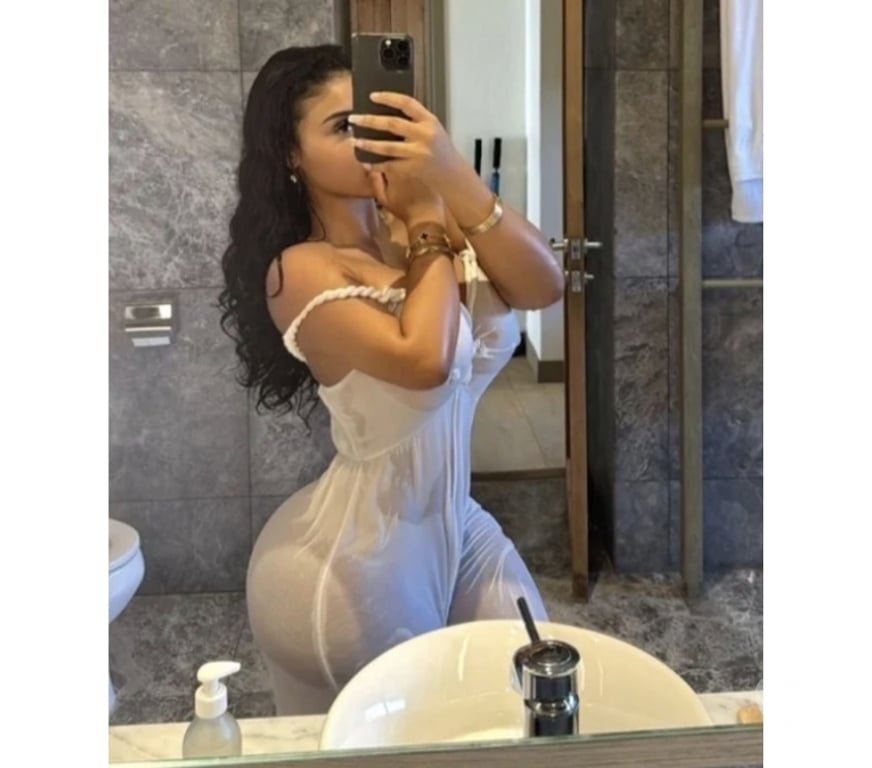 Escorts Buckinghamshire Milton Keynes - Photos for 🥂🔥Mely LOVE PARTY 🎉 BIG ASS 🍑 beauty face 😻