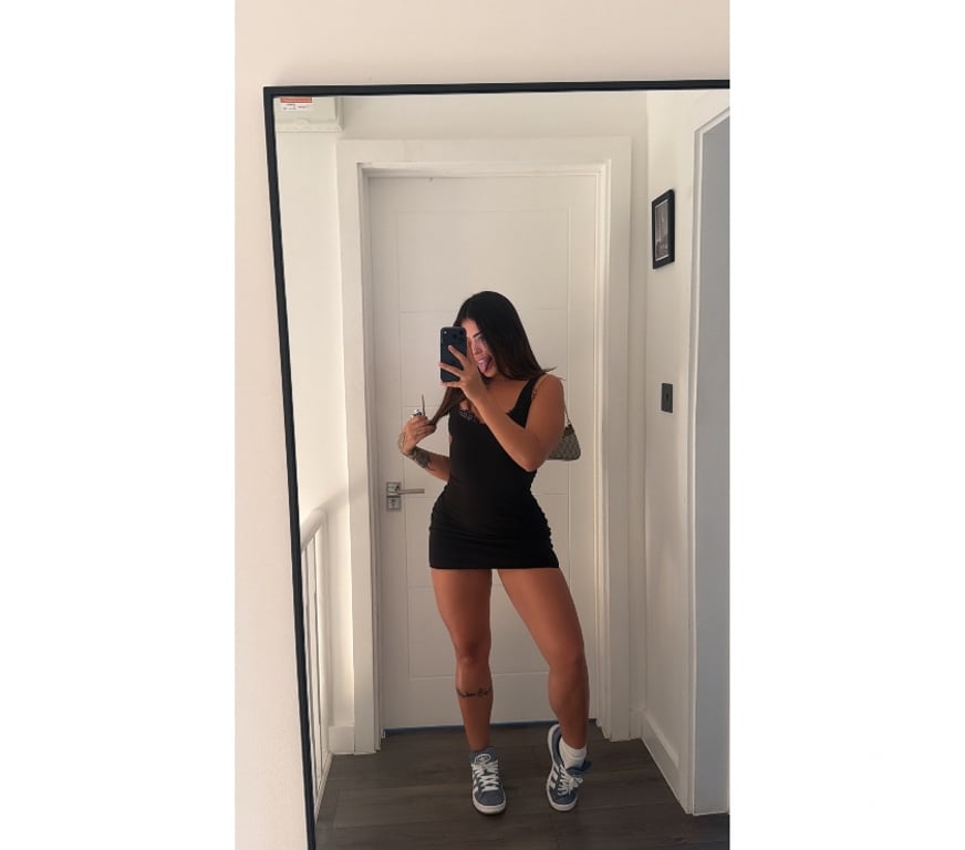 Escorts East London Canary Wharf - East London - Photos for 🔥 Elegant. Captivating. Effortlessly seductive. 🔥