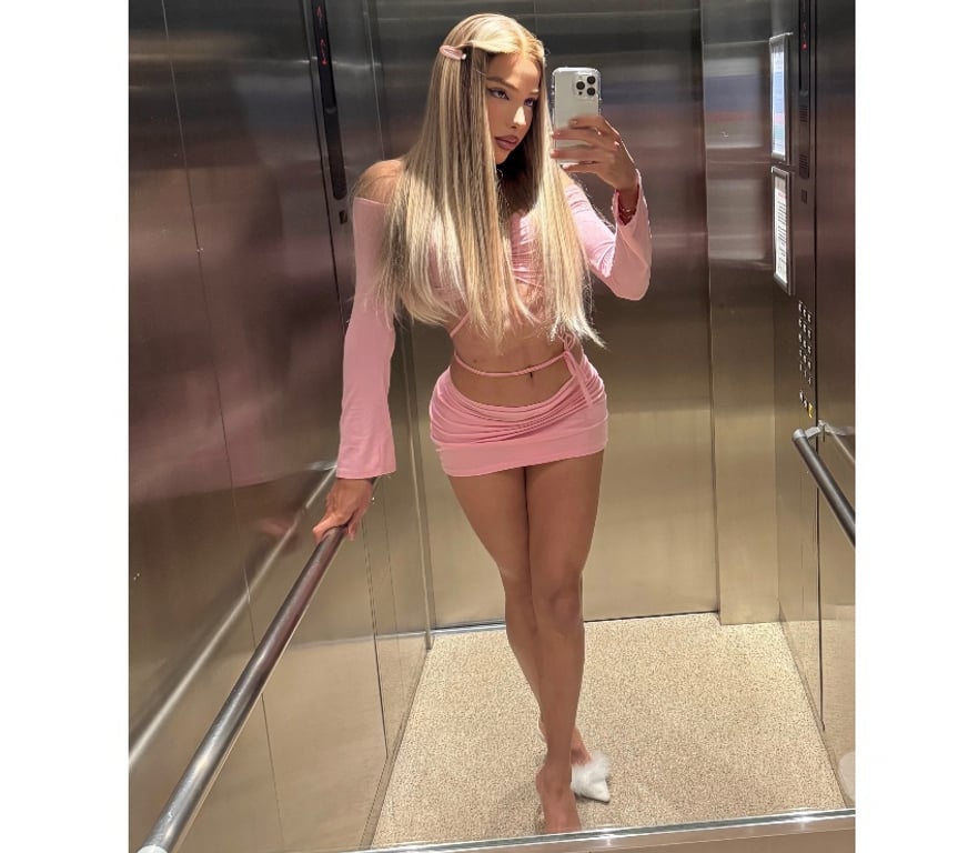 Trans Escorts Central London Aldgate - Central London - Photos for TS BRAZILIAN 🍆 8 INCHES 😈 GYM GIRL PARTY 🍻🍾