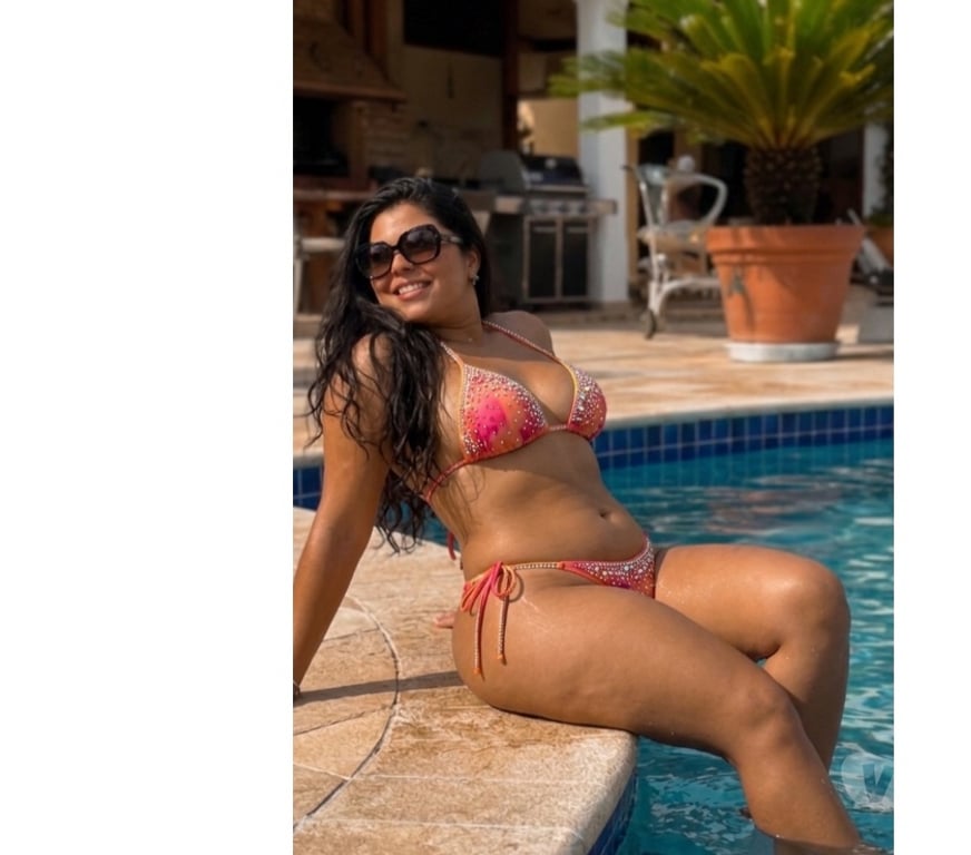 Escorts Kent Medway - Kent - Photos for Julyana sexy curves dream girl💯%real✅no rush🤩