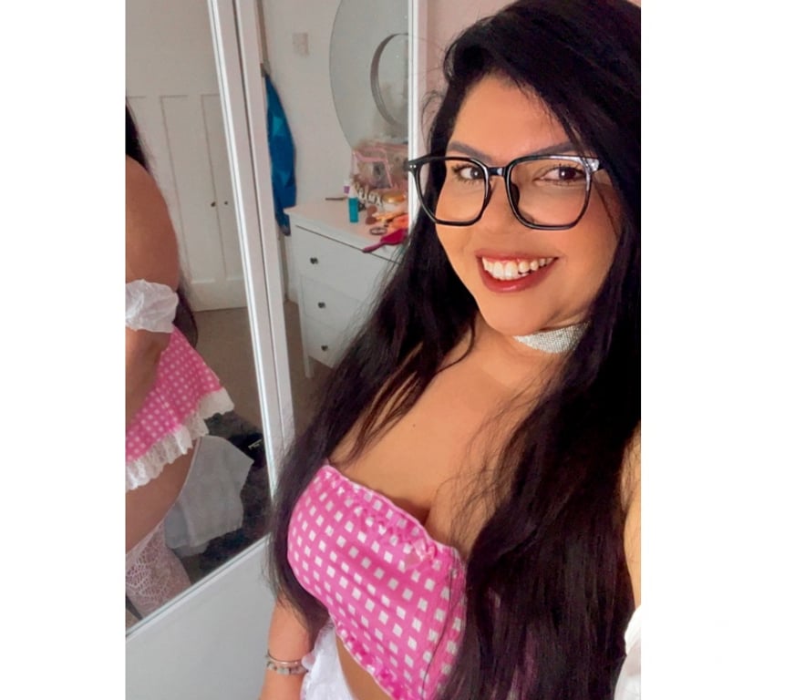 Escorts Kent Medway - Kent - Photos for Julyana sexy curves dream girl💯%real✅no rush🤩