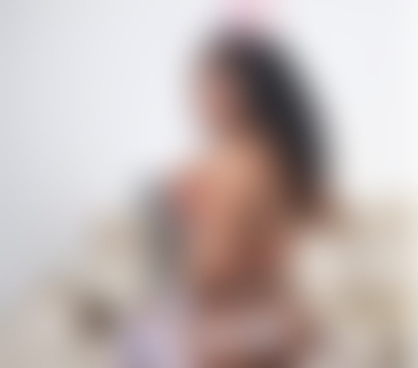 Escorts Oxfordshire Cherwell - Photos for Naughty Colombian transsexual completes huge endowment