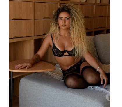 Escorts Leeds City Centre Leeds - Photos for MEL 🍯 New in Town 100% real 🇧🇷