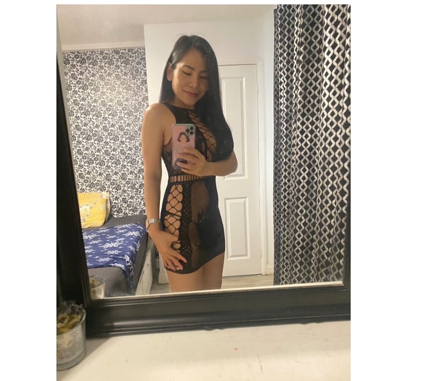 Escorts Surrey Spelthorne - Photos for Meena sexy Thai lady massage