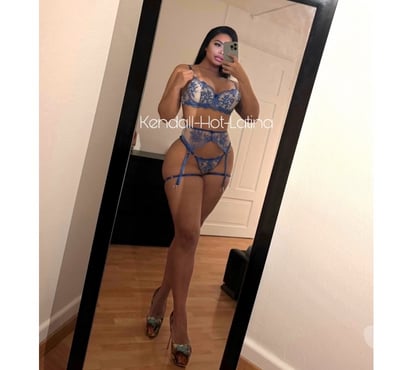Photos for LAST DAY😋😈COLOMBIAN SEXY KENDALL🍑🔥