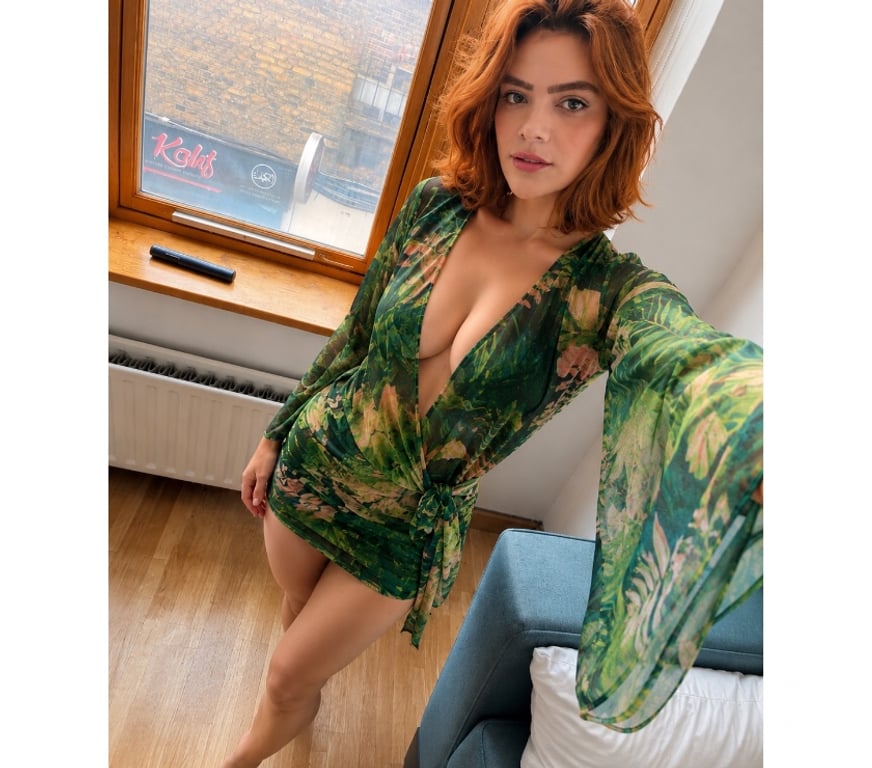 Escorts East London Bethnal Green Station - East London - Photos for Bella hot girl BACK IN Bethnal Green 🥰😈