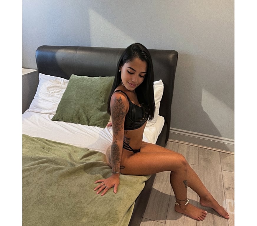 Escorts Hull Hull City Centre - Hull - Photos for DWARF LARYSSAH💕🤤PICS REAIS, GOOD SERVICE🥵