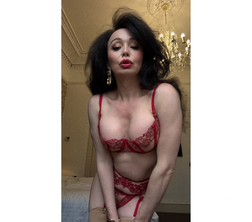 Trans Escorts Staffordshire Stoke-on-Trent - Photos for 🟨🌙🟪Alllurig ADORA MILF ..Fine lingerie FEW DAYS