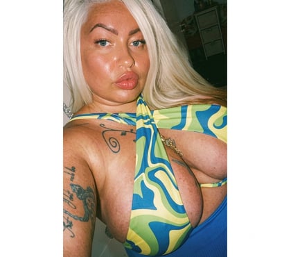 Escorts Farnborough Bromley - Photos for Locksbottom Orpington Busty Maggi 😍😍