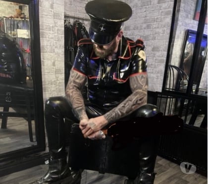 Gay Escorts Birmingham Birmingham - Photos for BDSM Master Eric 07304338438