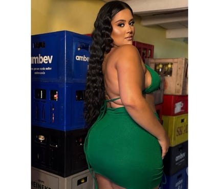 Escorts Wembley Park North West London - Photos for PLUS SIZE JULIA SEXY 🍑💃🏽🍻