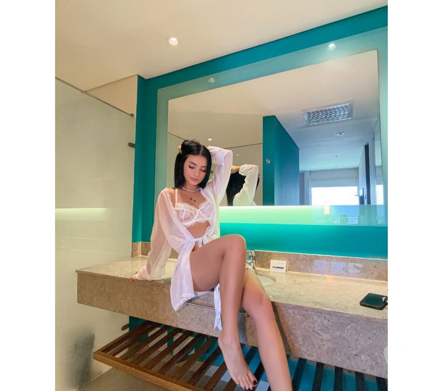 Escorts Peterborough Peterborough City Centre - Peterborough - Photos for 🇧🇷 Charming Brazilian with a Gorgeous Smile