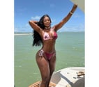 Júlia hot Brazilian