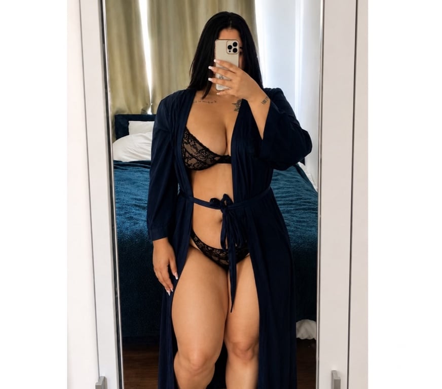 Escorts Essex Braintree - Photos for Letícia Curvys 🔥 Party Girls🇧🇷🔥