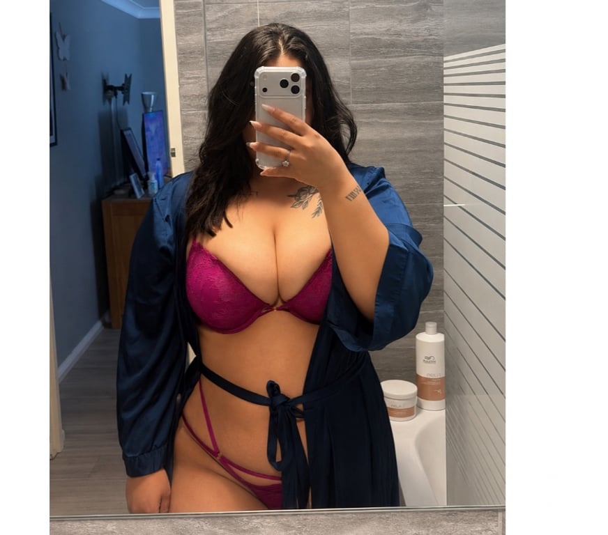 Escorts Essex Braintree - Photos for Letícia Curvys 🔥 Party Girls🇧🇷🔥