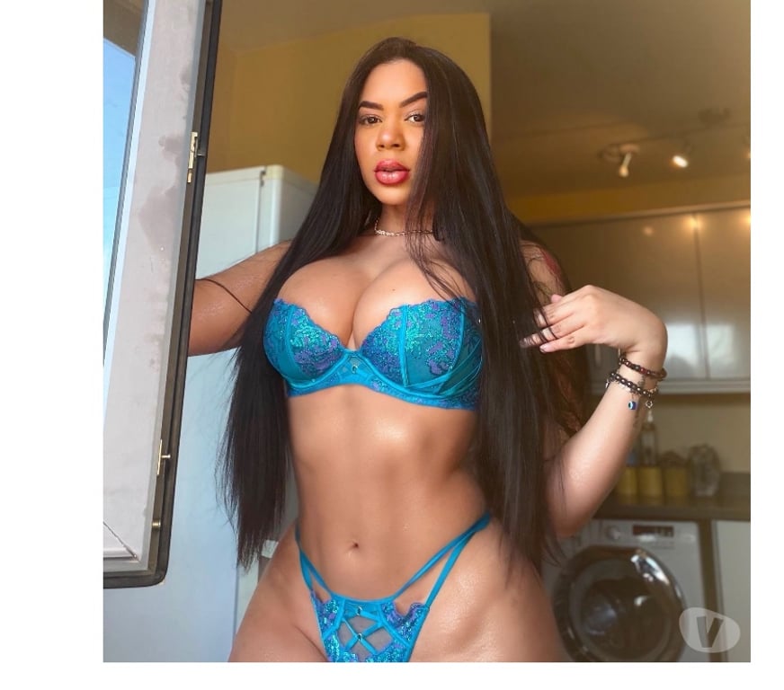 Escorts West Yorkshire Leeds - Photos for Julia Brazilian 🇧🇷Party Girl 🥂 Very Hot 🔥💋