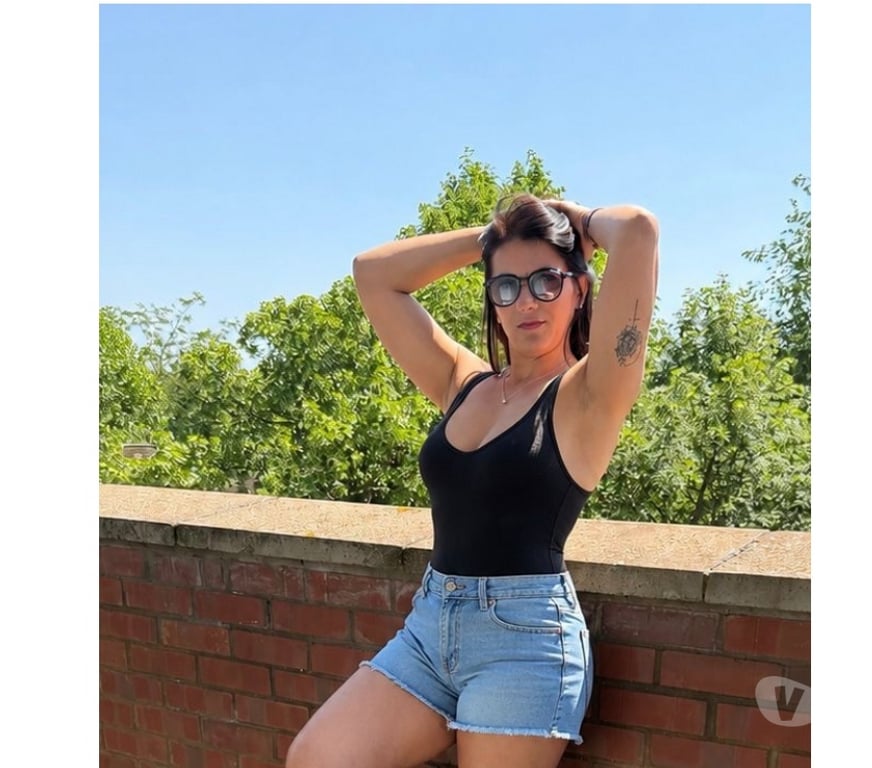 Escorts Buckinghamshire Aylesbury - Buckinghamshire - Photos for Hot 🔥 girl 🇧🇷 bom in town