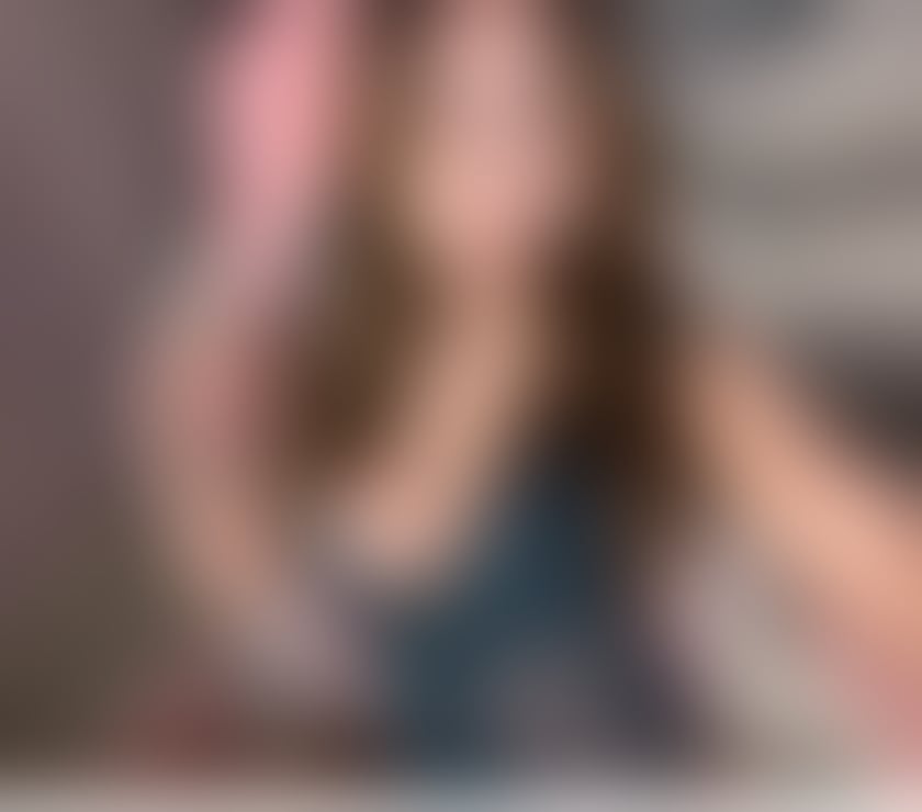 Escorts South West London Sutton - Photos for 🔥Bell party girl new in town Brazilian 🇧🇷