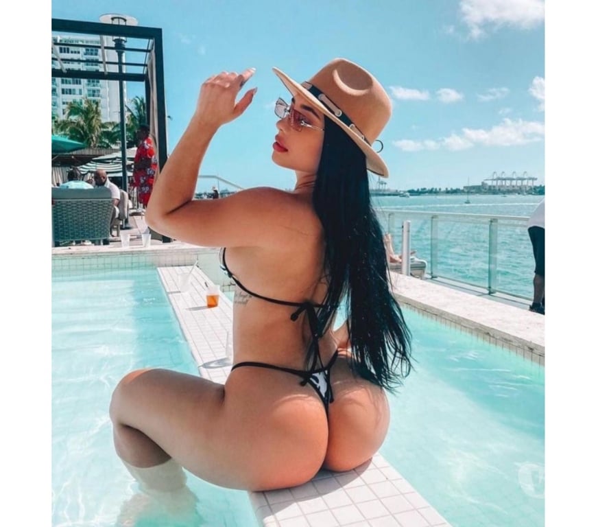 Escorts Bedfordshire Central Bedfordshire - Photos for 🫦GEF TROPICAL BRUNETTE 🔥 BIG 🍑