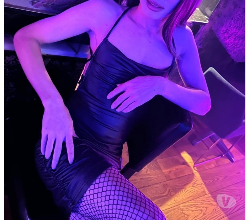 Escorts East London South Woodford - East London - Photos for Lisa Ladyboy Thai massage in London 💆🍒