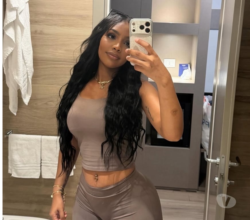 Escorts East London Hackney Central - East London - Photos for 🇧🇷LULU HOT BRAZILIAN🇧🇷NAUGHTY💚NO RUSH🥂