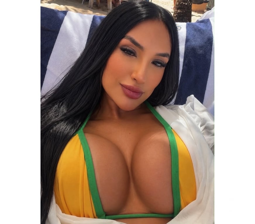 Escorts Hull Hull City Centre - Hull - Photos for 🔴 STOP HERE JULIA BRAZILIAN HU1 🔴