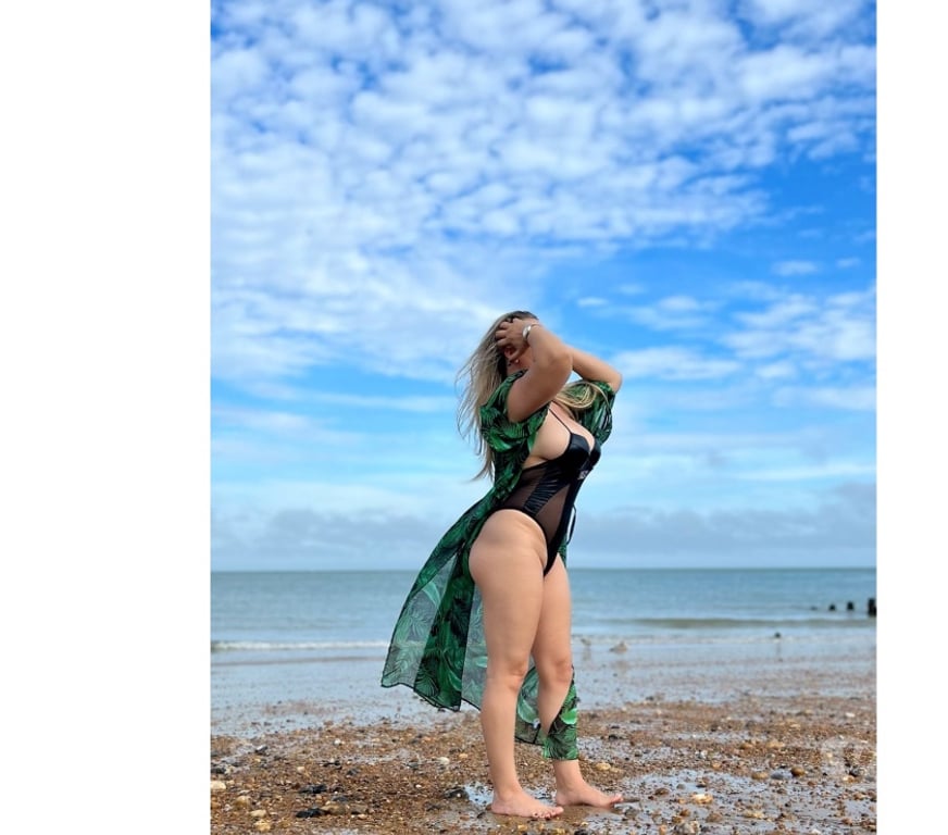 Escorts East Sussex Eastbourne - Photos for Sweet and Hot Hannah